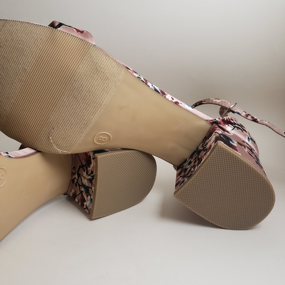 Candies pink floral heel size 8 - Picture 14 of 15